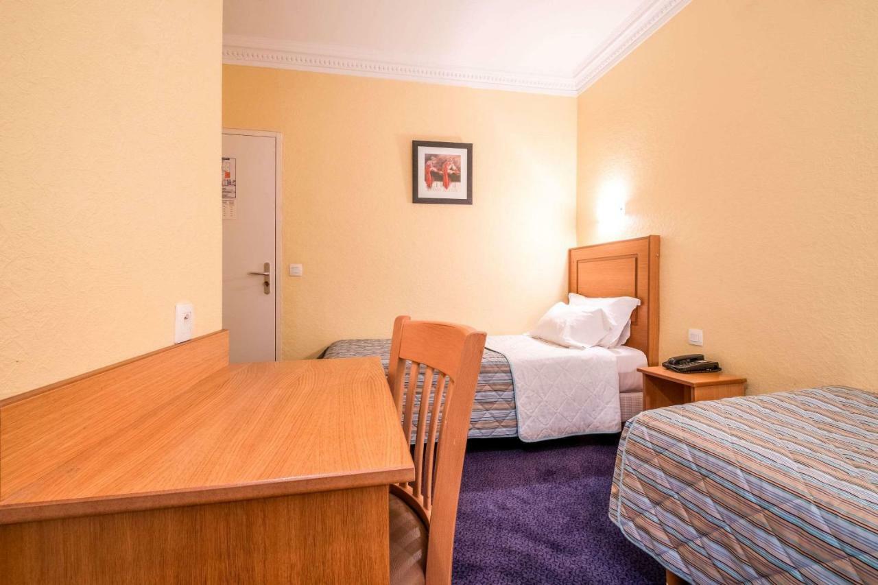Comfort Hotel Au Firmament Asnieres-Sur-Seine Luaran gambar